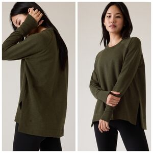 ATHLETA Coaster Luxe Recover Sweatshirt Heather Green